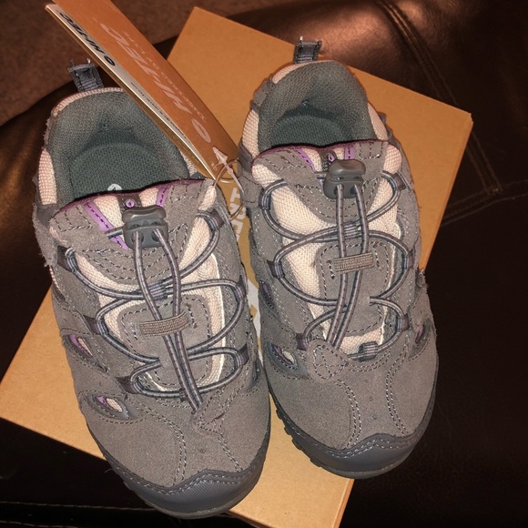 Brand new HI-TEC - Picture 5 of 7